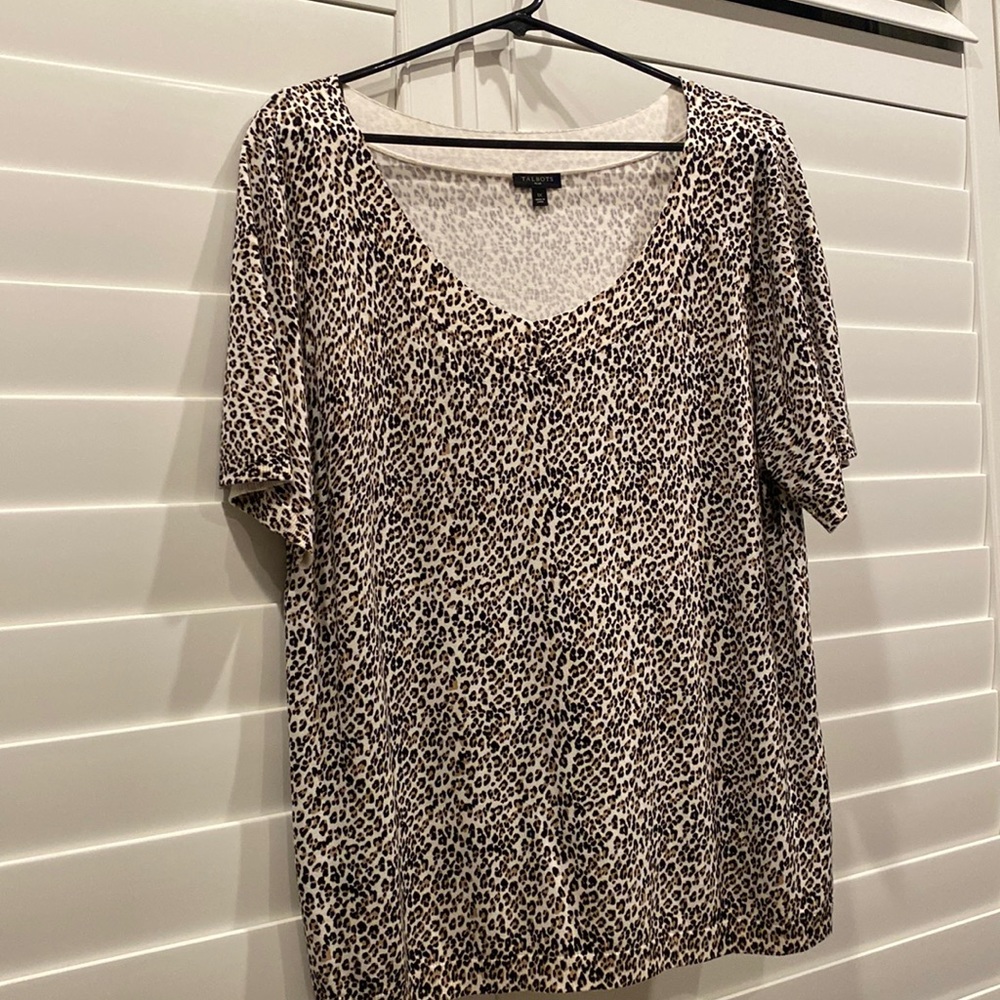 Talbots leopard print short sleeve top